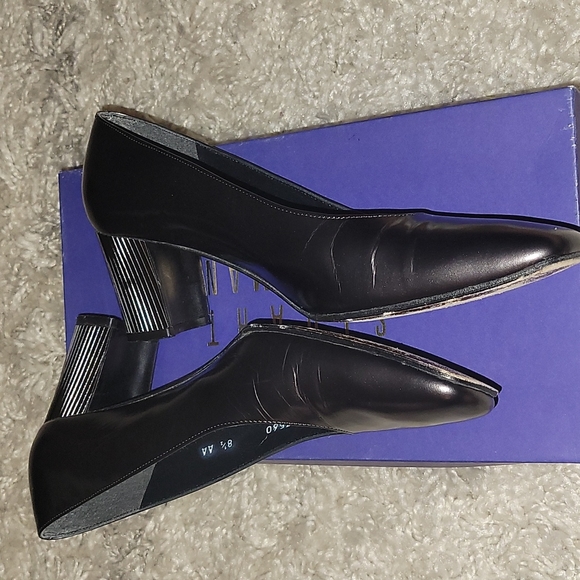 STUART WEITZMAN PEWTER INTEL SHOES - Picture 10 of 11